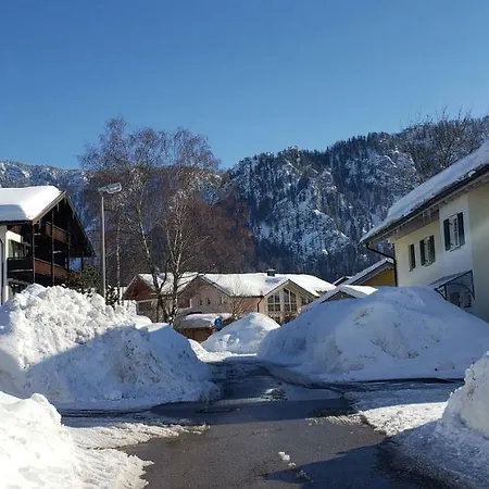 Inzellhaus Ferienwohnung 